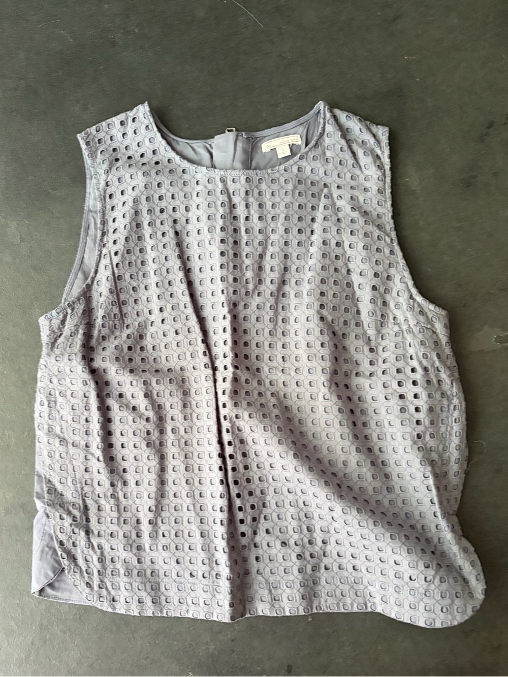 Sleeveless textured top
